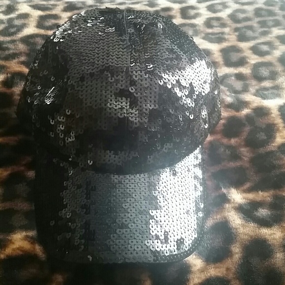 Cap - Picture 2 of 4